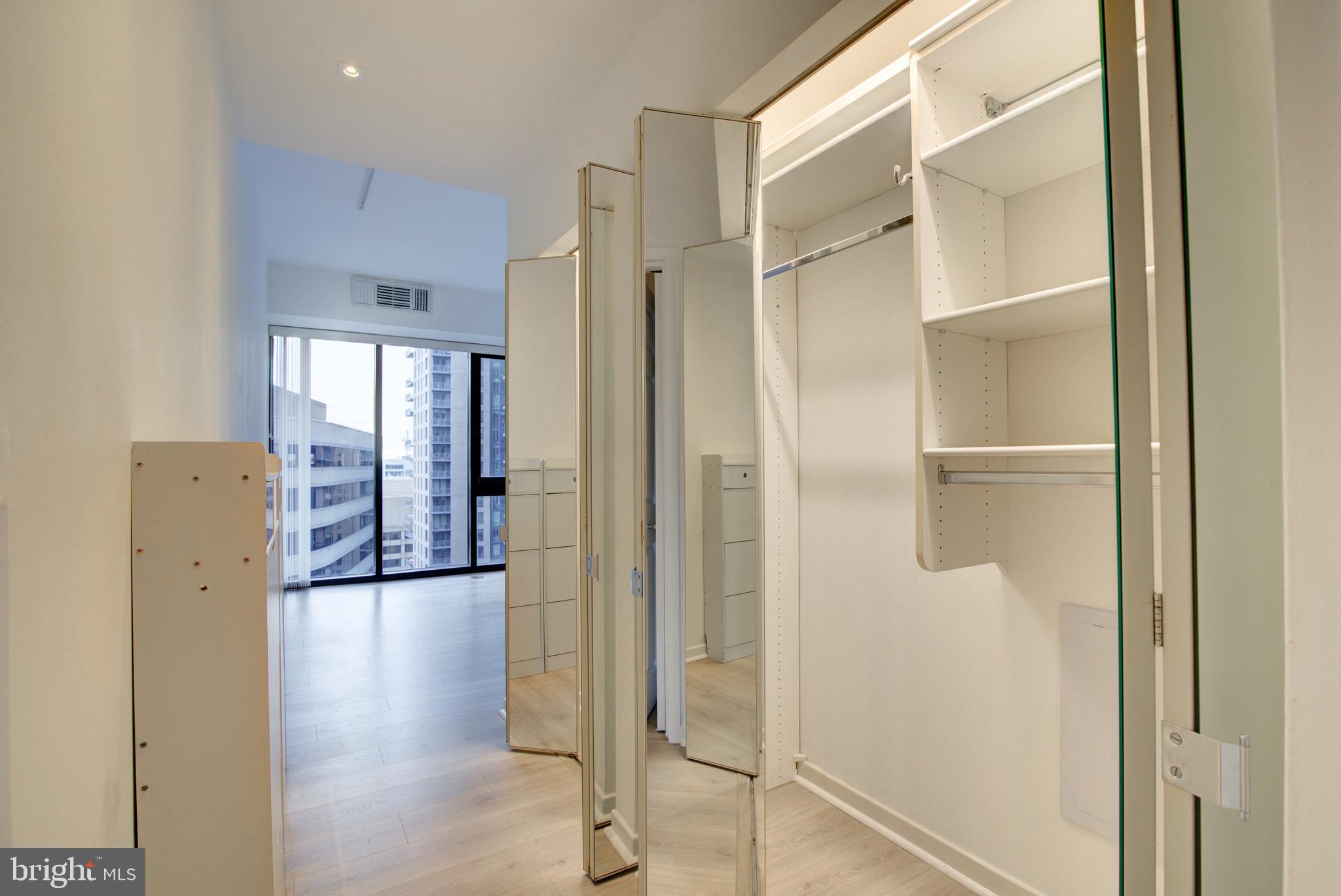 1530 Key Boulevard, Unit 1321 Arlington, VA 22209 - Photo 23 of 42 a view of entryway with wooden floor