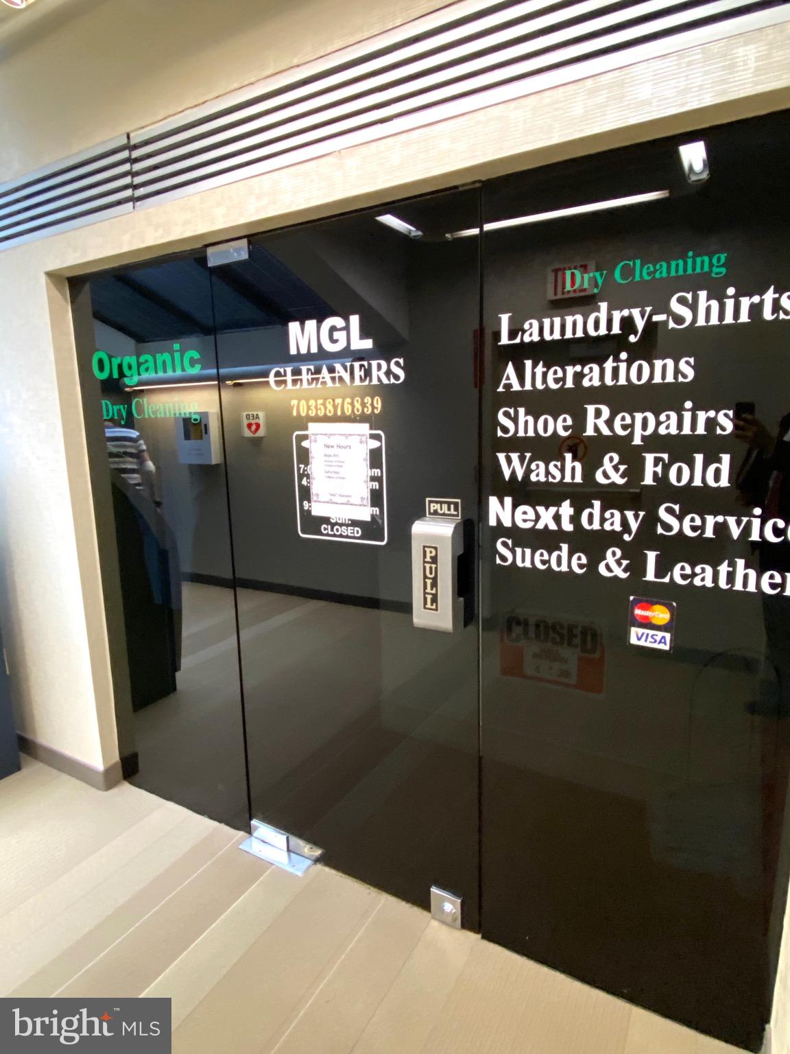 1530 Key Boulevard, Unit 1321 Arlington, VA 22209 - Photo 36 of 42 a bathroom with a shower and a window