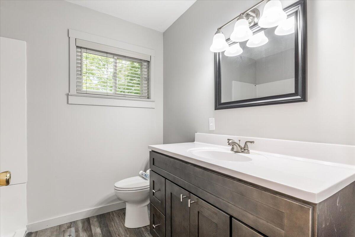 3705 Colbert Hollow Road Rock Spring, GA 30739 - Photo 17 of 31 Bathroom