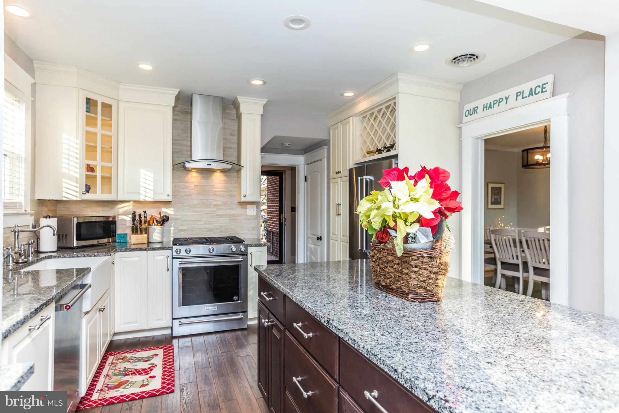 503 Dunkirk Road Baltimore, MD 21212 - Photo 3 of 35