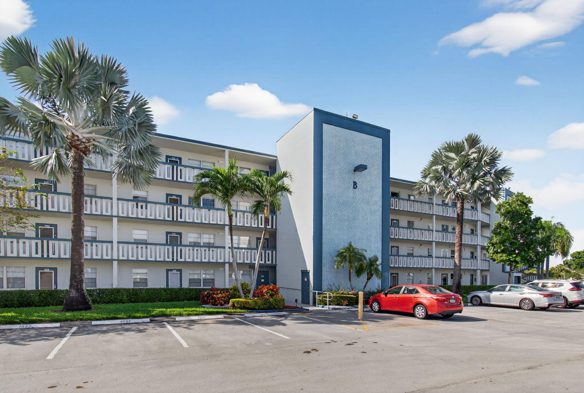 4030 Lincoln B Boca Raton, FL 33434 - Photo 11 of 90 1-web-or-mls-DSC_9931