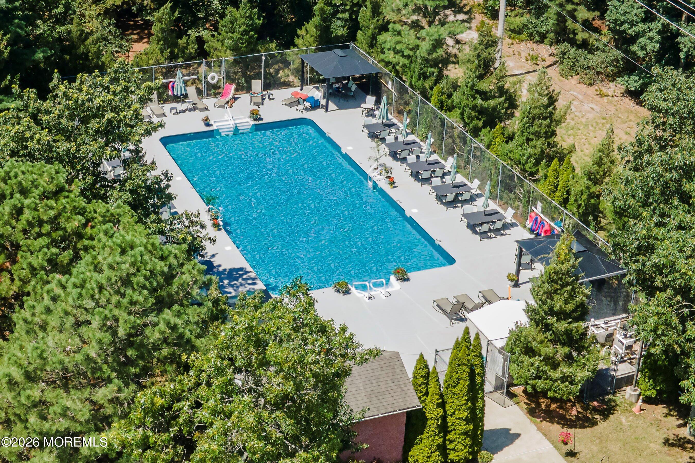 2212 Mt Carmel Boulevard Toms River, NJ 08753 - Photo 23 of 24 28-Pool 1
