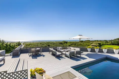 $44,500,000 | 137 Murray Lane, Southampton, NY 11968