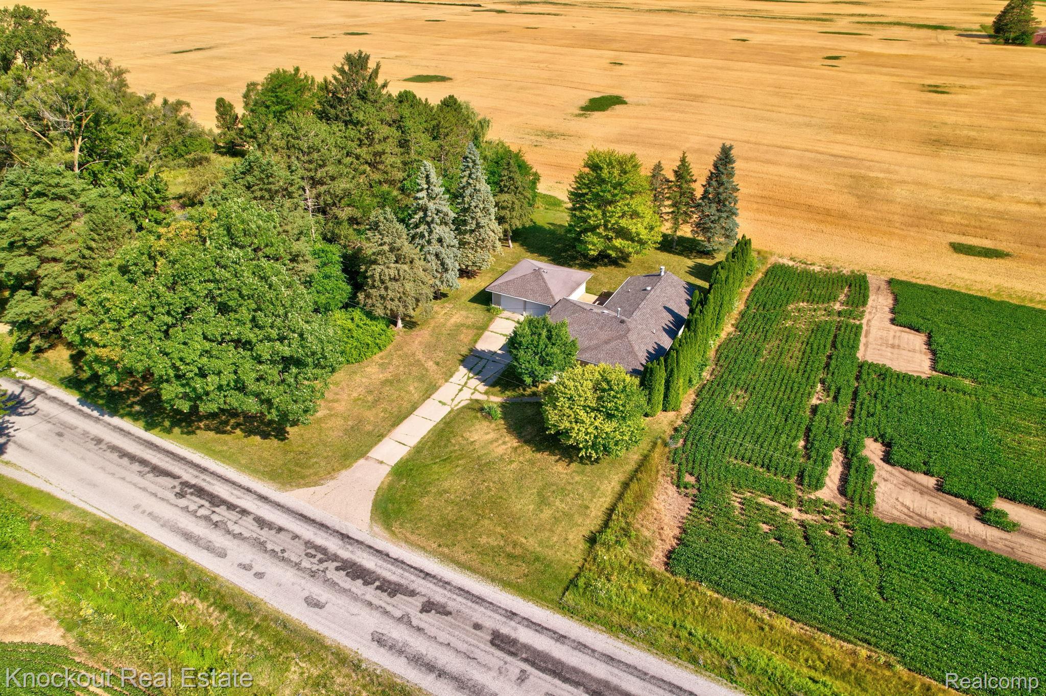 5895 King Road Bridgeport, MI 48722 - Photo 47 of 58 47-web-or-mls-5895 King Rd Bridgeport-47.jpg