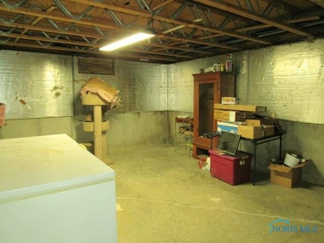 1966 Christy Road Defiance, OH 43512 - Photo 24 of 25 Gallery Image 24