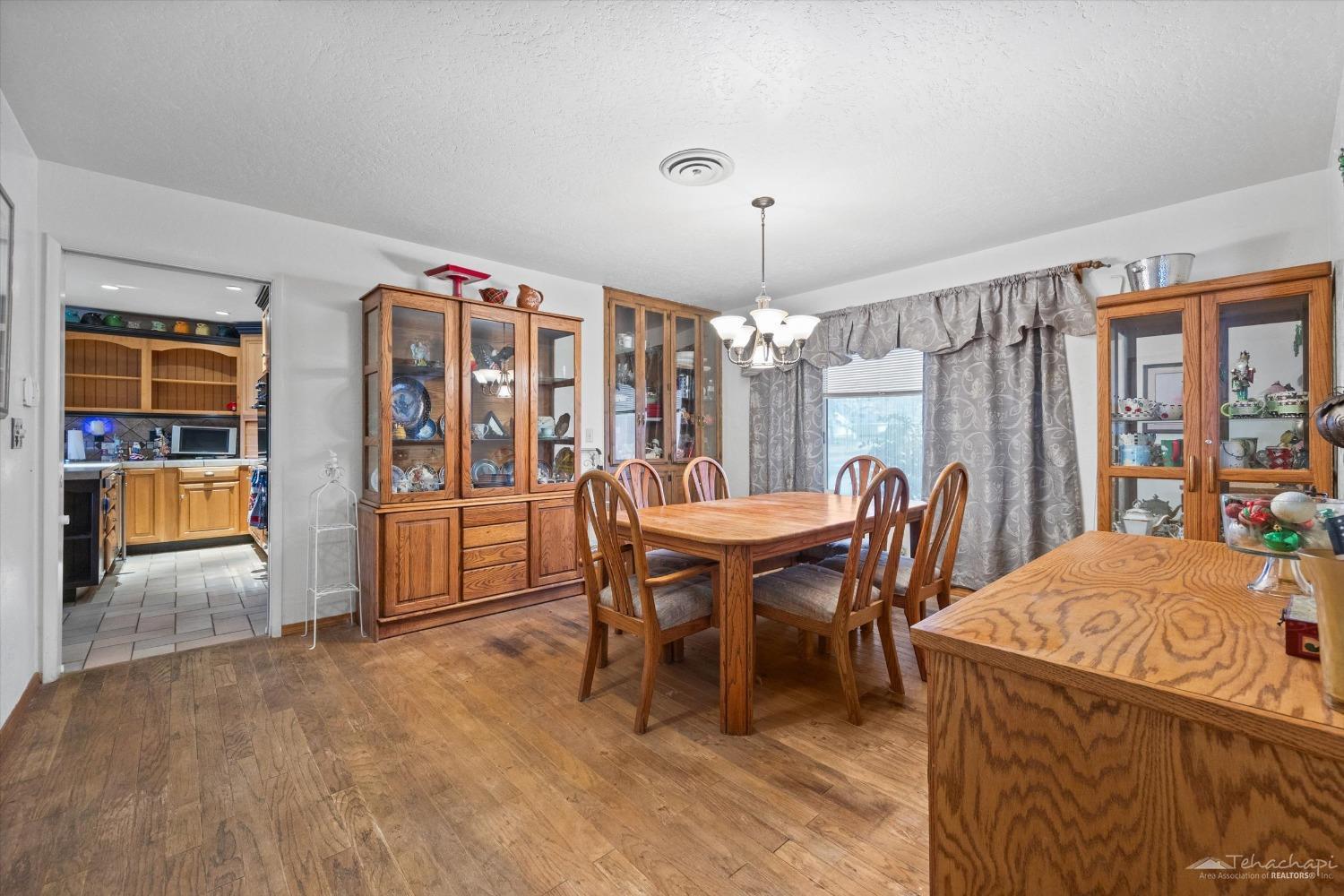 20864 Old Town Road Tehachapi, CA 93561 - Photo 13 of 49 Gallery Image 13