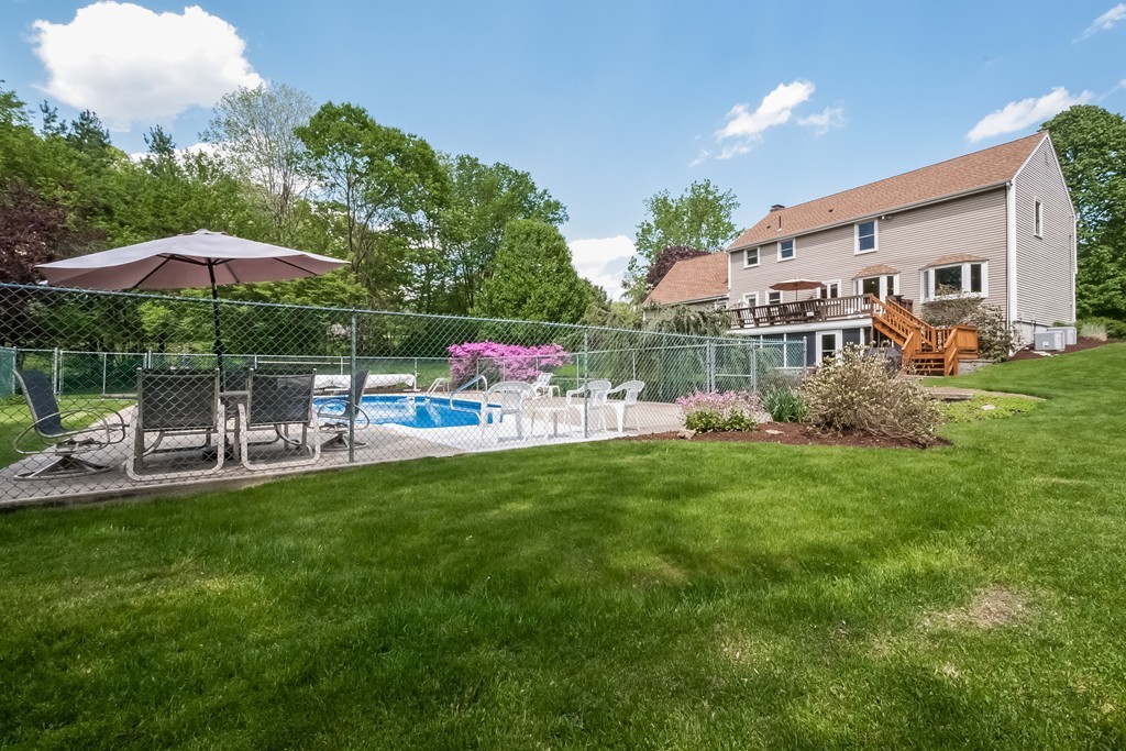 49 Chipper Hill Road Northbridge, MA 01534 - Photo 25 of 30 Gallery Image 25
