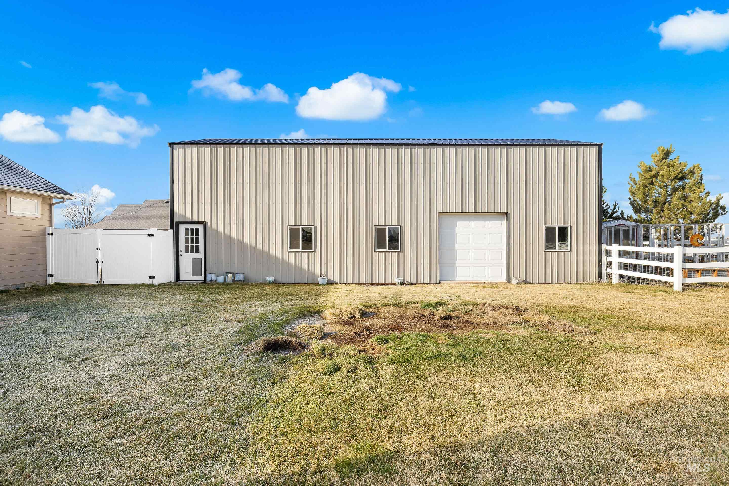 8018 Plumberry Court Middleton, ID 83644 - Photo 47 of 50 View of pole building featuring a gate