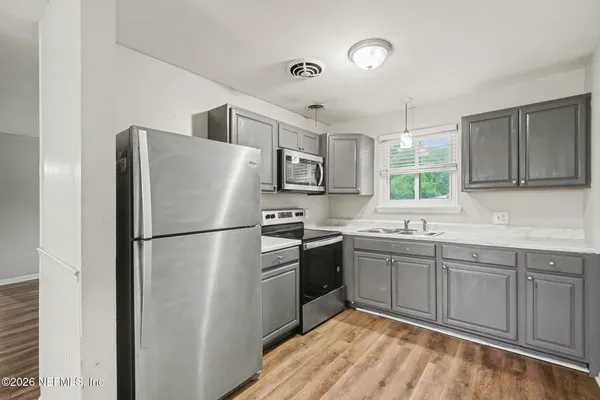 $199,900 | 6889 Tom Thumb Drive, Jacksonville, FL 32210