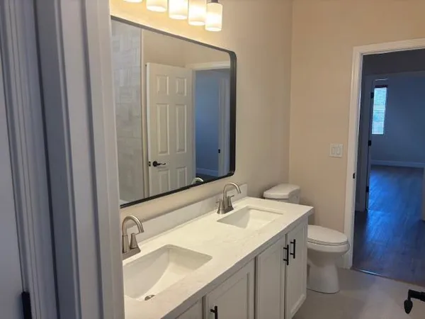 $2,400 | 2520 West Patagonia Way, Phoenix, AZ 85086