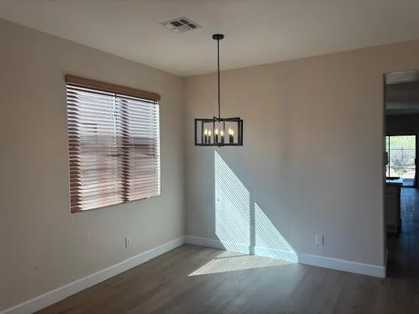 $2,400 | 2520 West Patagonia Way, Phoenix, AZ 85086