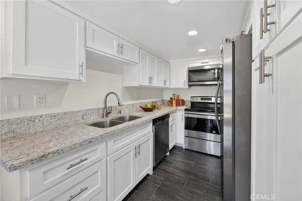 $569,000 | 803 East Victoria Street, Unit 138, Carson, CA 90746