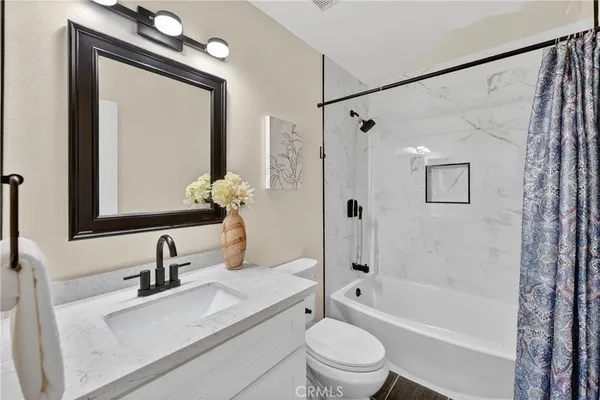 $569,000 | 803 East Victoria Street, Unit 138, Carson, CA 90746