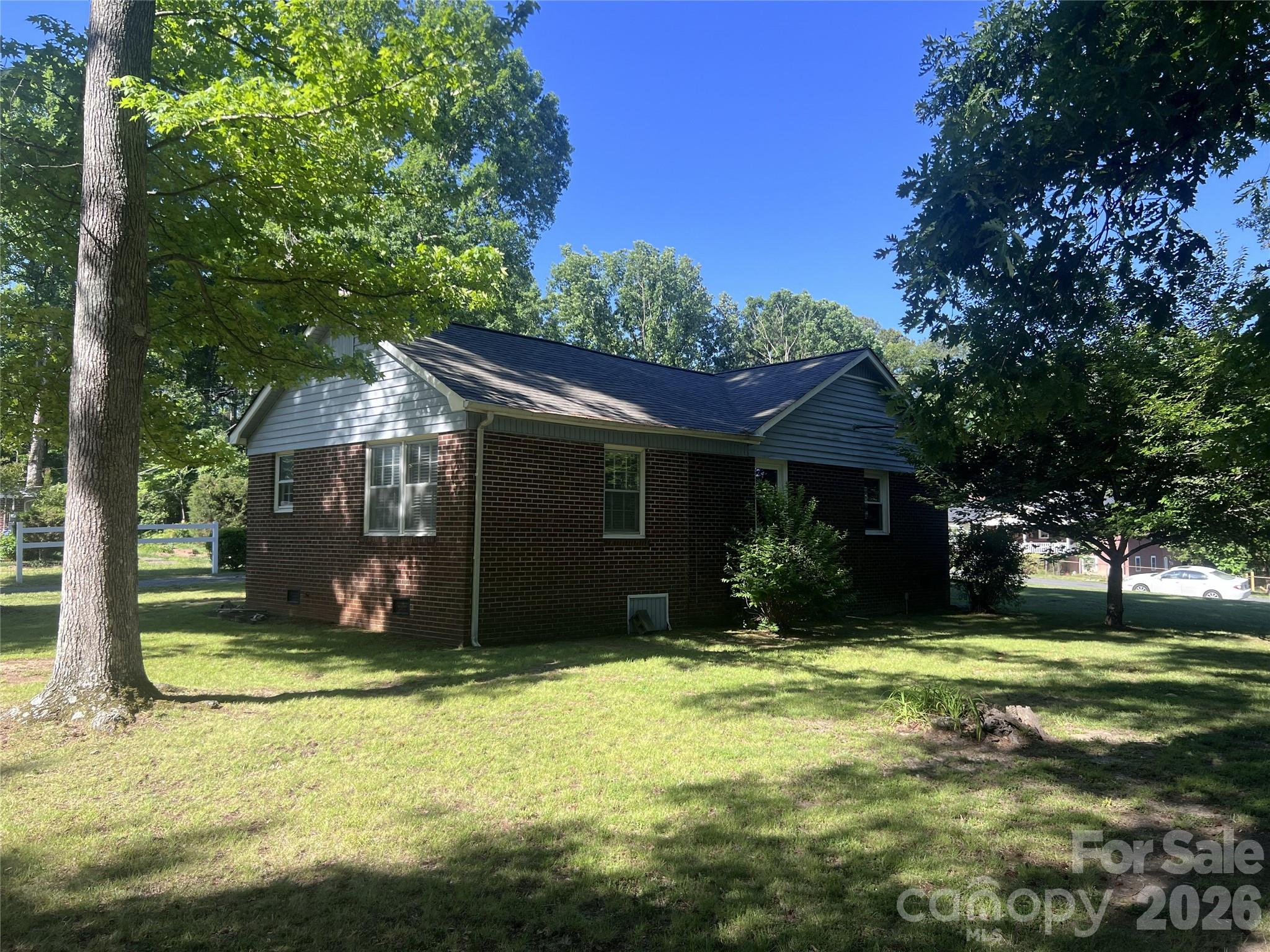 209 South Roxford Road Kings Mountain, NC 28086 - Photo 7 of 38