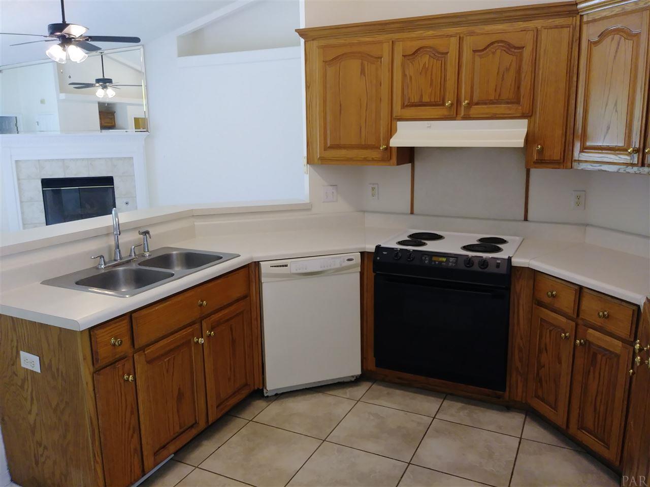 7403 Woodside Road Pensacola, FL 32526 - Photo 12 of 15 Gallery Image 12