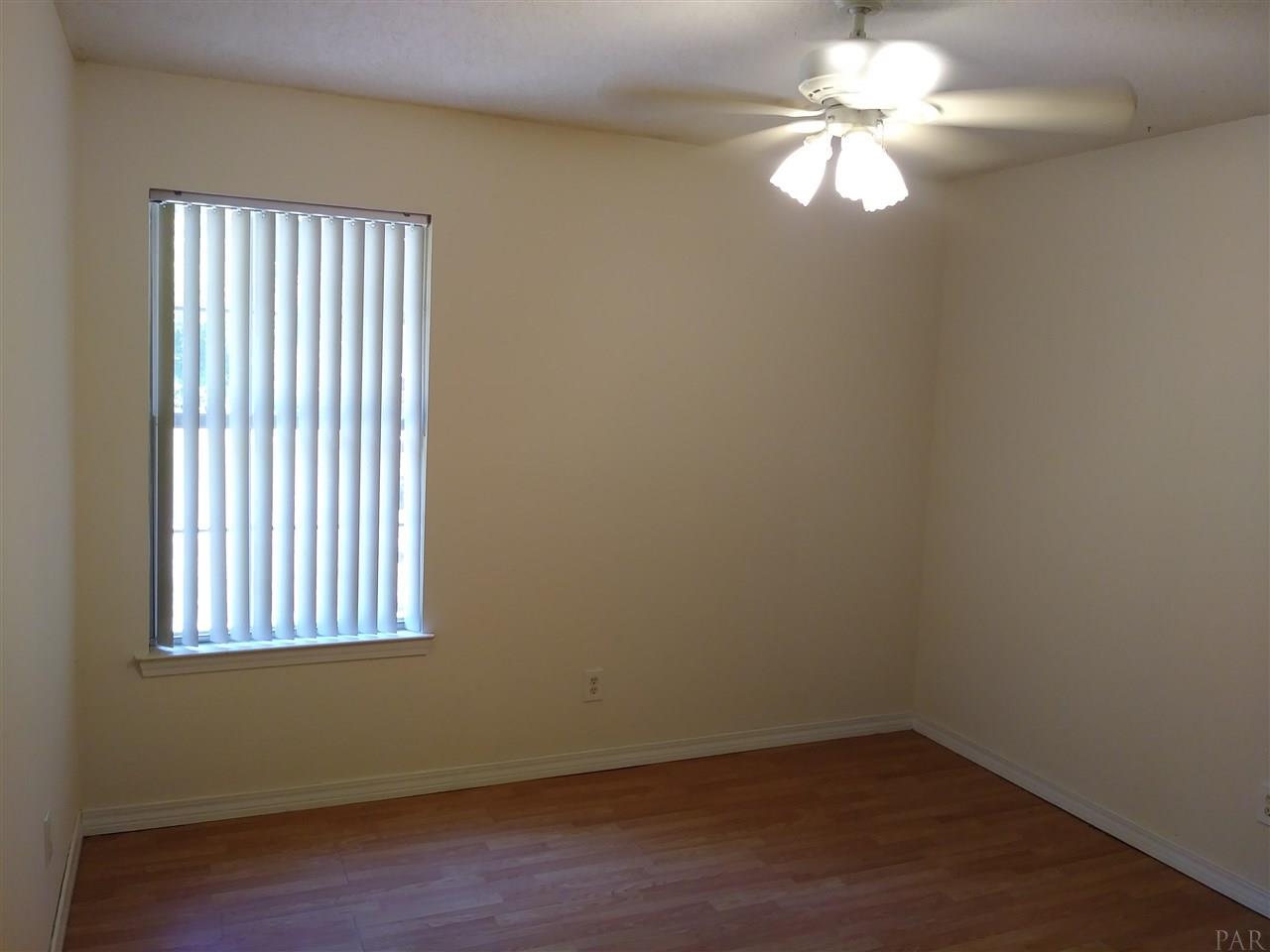 7403 Woodside Road Pensacola, FL 32526 - Photo 9 of 15 Gallery Image 9
