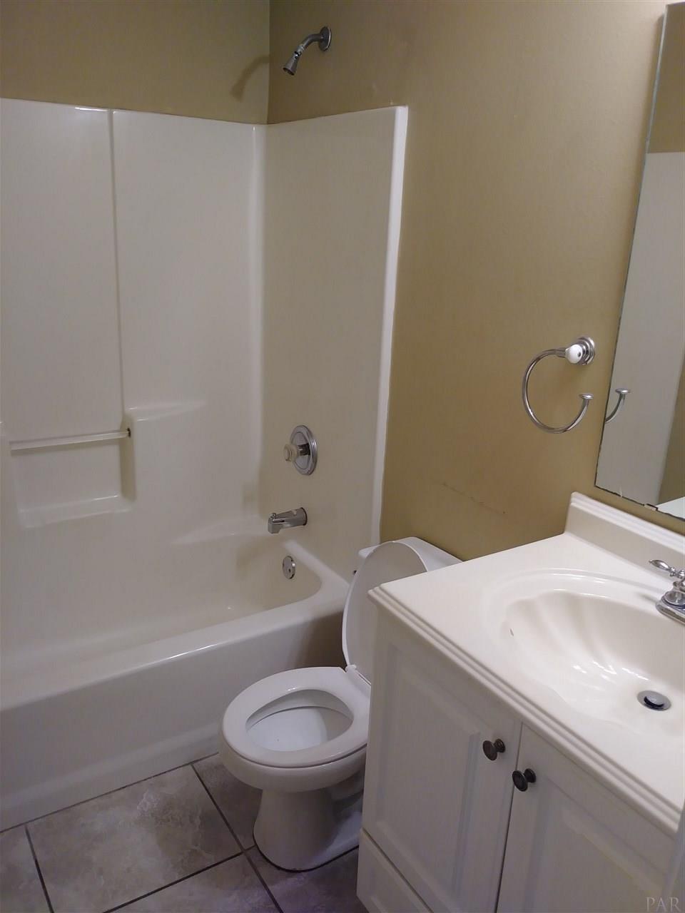 7403 Woodside Road Pensacola, FL 32526 - Photo 10 of 15 Gallery Image 10