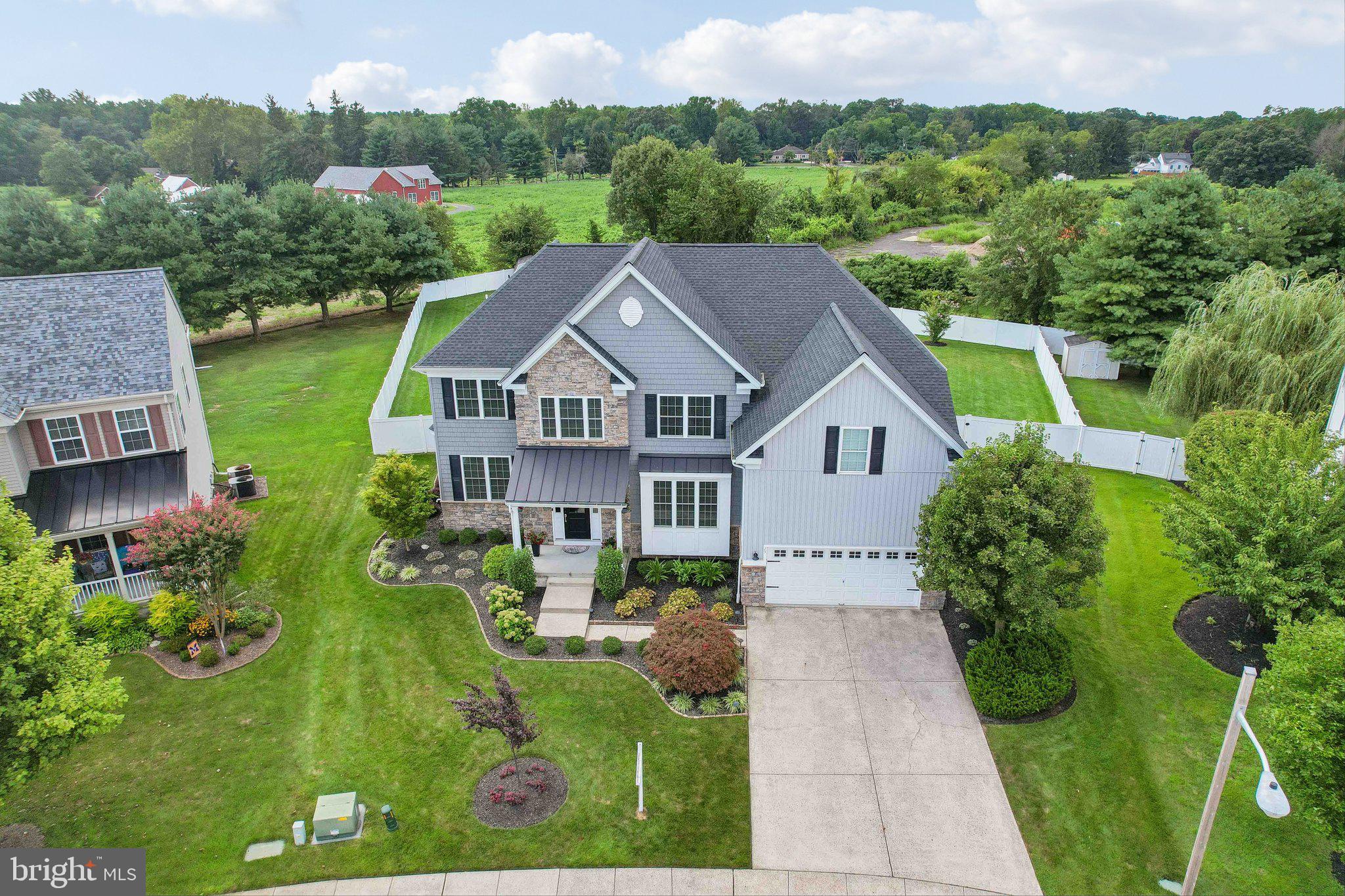 25 Banbury Road Lumberton, NJ 08048 - Photo 2 of 90 Charming home with lush green surroundings.