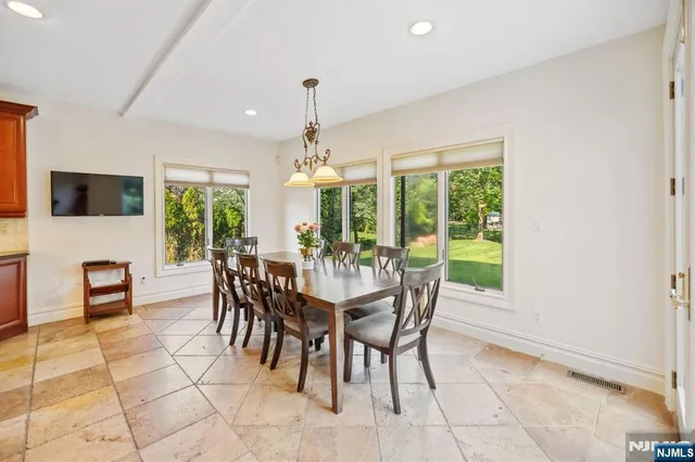 $3,849,000 | 71 Roberts Road, Englewood Cliffs, NJ 07632