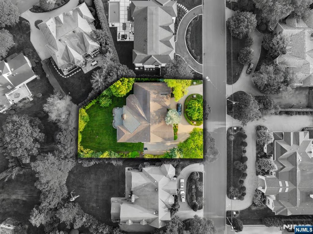 71 Roberts Road Englewood Cliffs, NJ 07632 - Photo 38 of 38