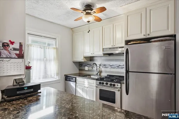 $275,000 | 753 A Broad Avenue, Unit A, Ridgefield, NJ 07657