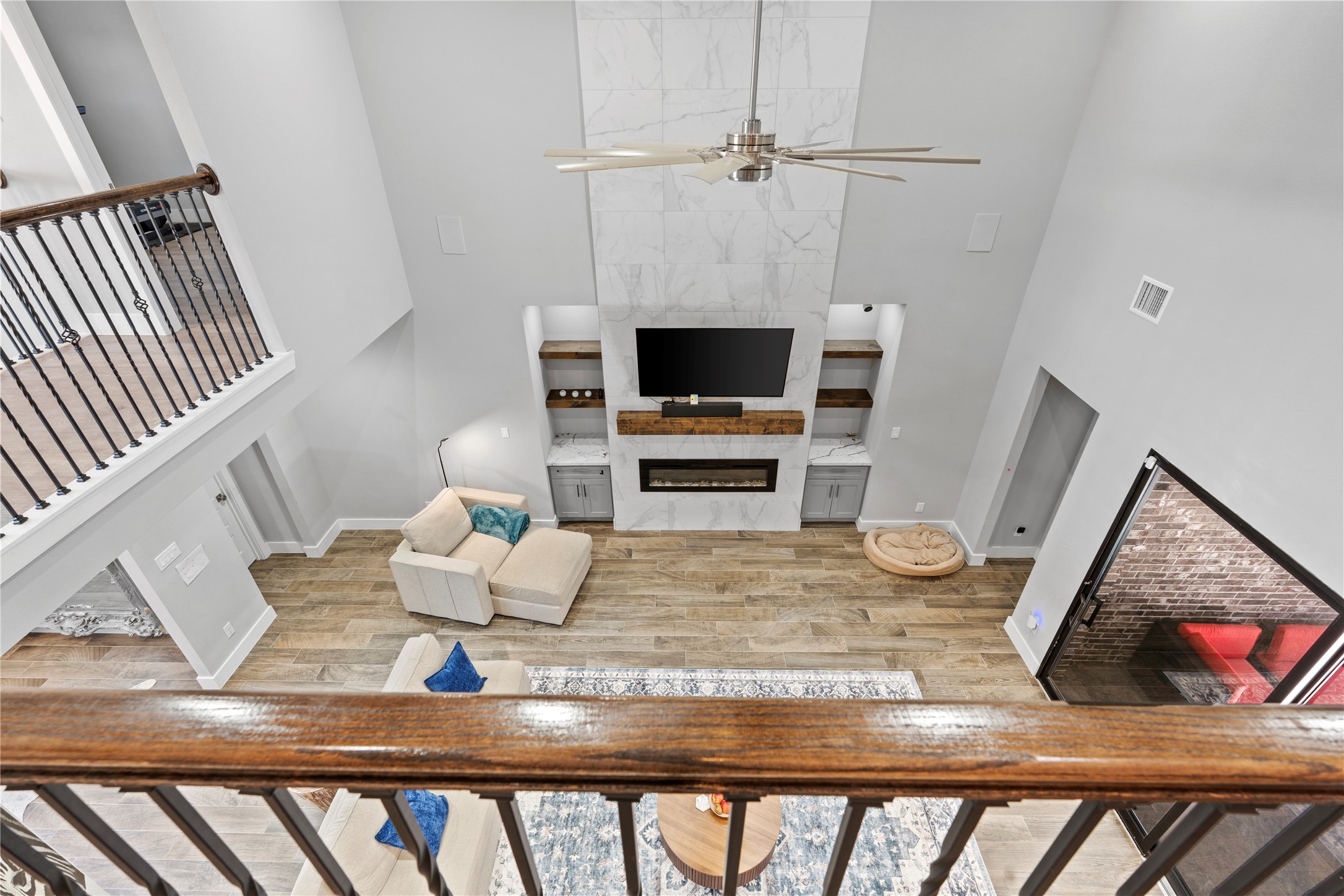 6207 Graff Net Court Spring, TX 77379 - Photo 38 of 49 Open, bright, and inviting!