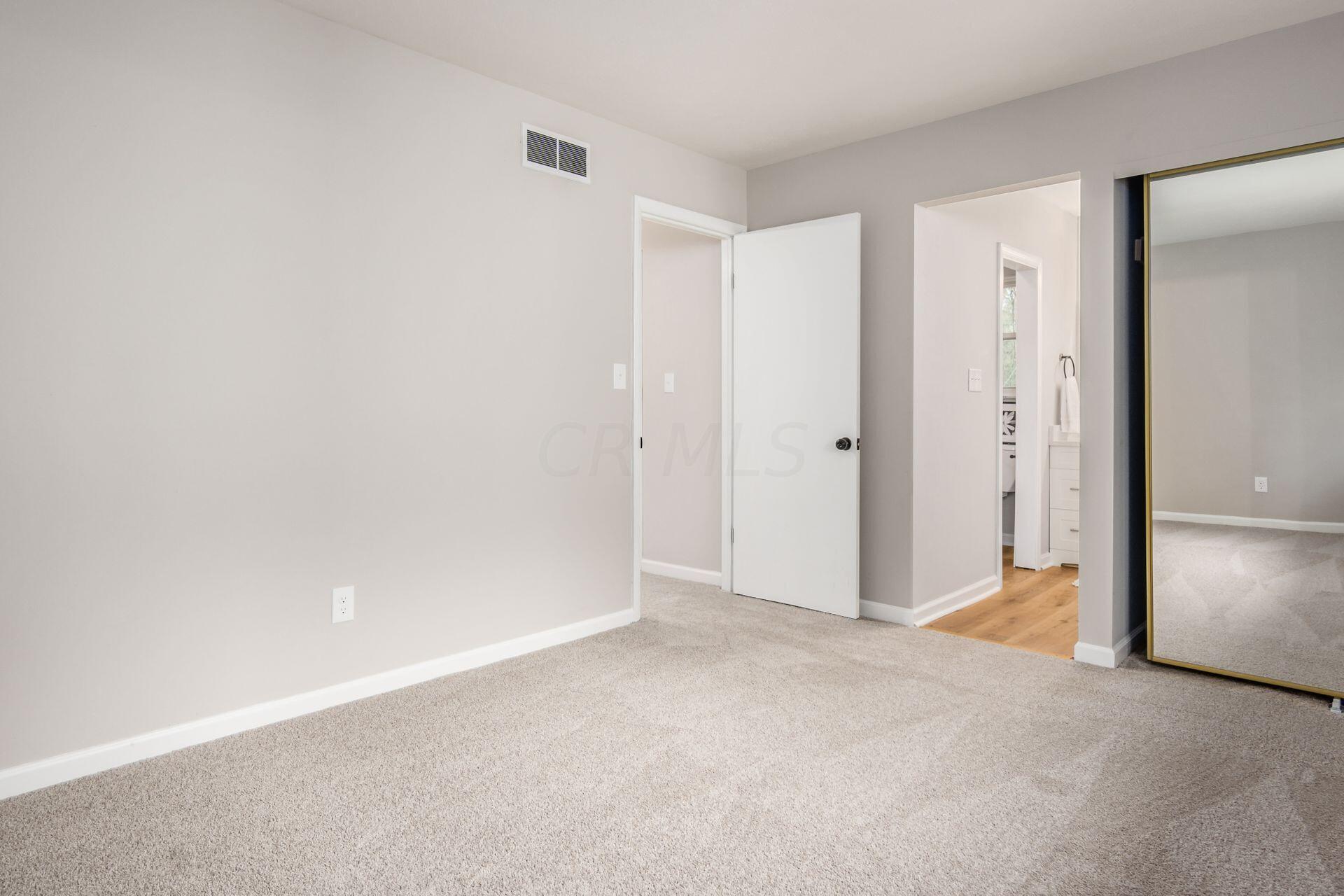1376 Bonnie Ridge Road Columbus, OH 43228 - Photo 18 of 26 019_f_i 1376 Bonnie Ridge 043