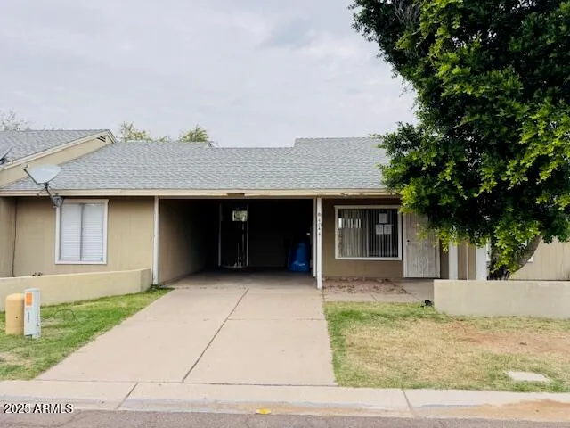 $205,000 | 4044 East Carson Road, Phoenix, AZ 85042