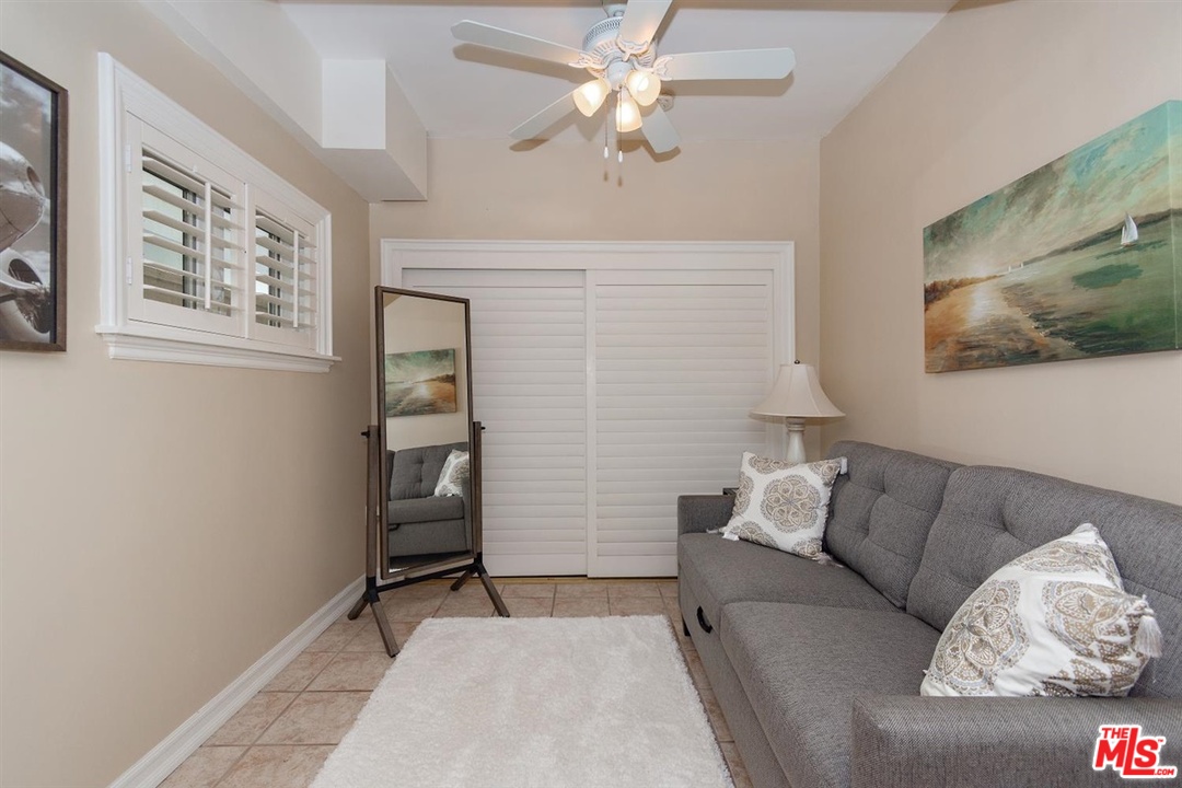 129 Ketch Mall Marina del Rey, CA 90292 - Photo 36 of 51 Gallery Image 36