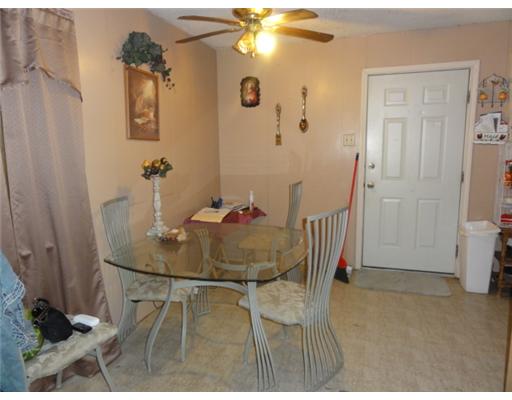 2554 Danforth Lane Ingleside, TX 78362 - Photo 4 of 10 a dining room with furniture and wooden floor