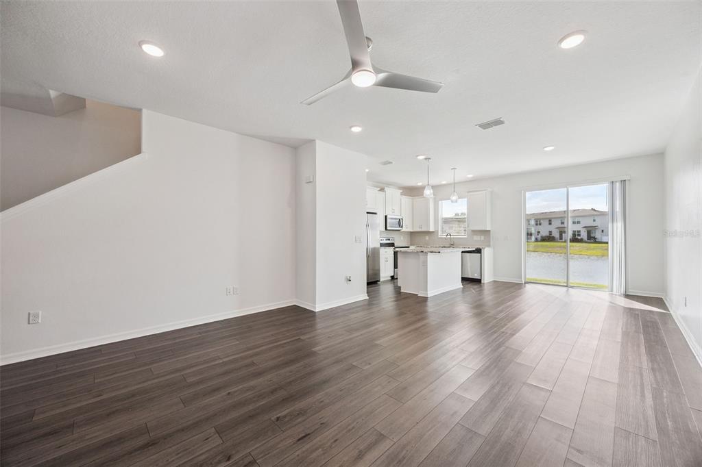 759 Spring Palms Loop Orlando, FL 32828 - Photo 3 of 20