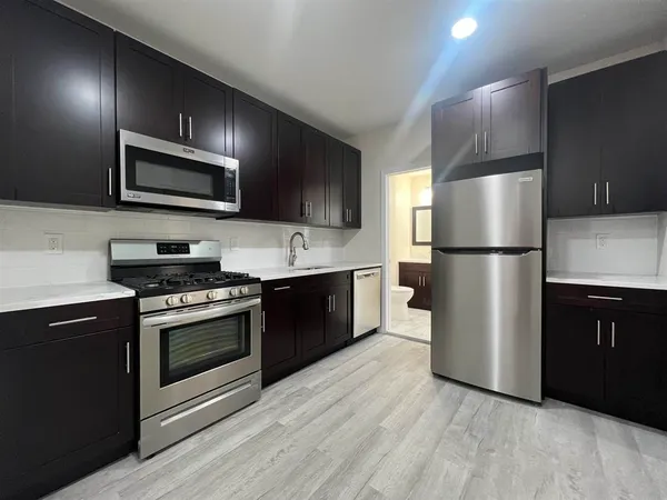$3,300 | 34 Giles Avenue, Unit 1, Jersey City, NJ 07306