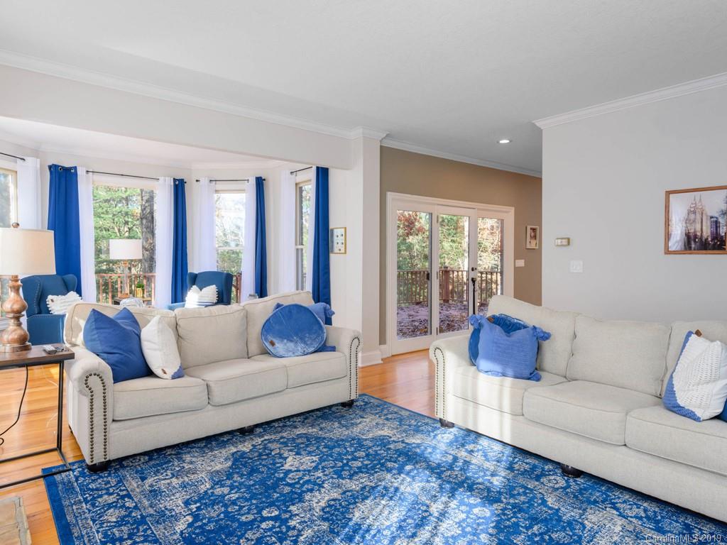 27 Franklin Farm Road Fletcher, NC 28732 - Photo 11 of 48 Gallery Image 11