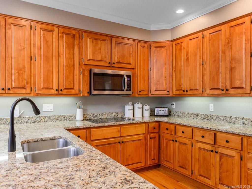 27 Franklin Farm Road Fletcher, NC 28732 - Photo 16 of 48 Gallery Image 16