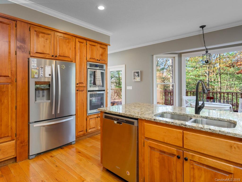 27 Franklin Farm Road Fletcher, NC 28732 - Photo 17 of 48 Gallery Image 17
