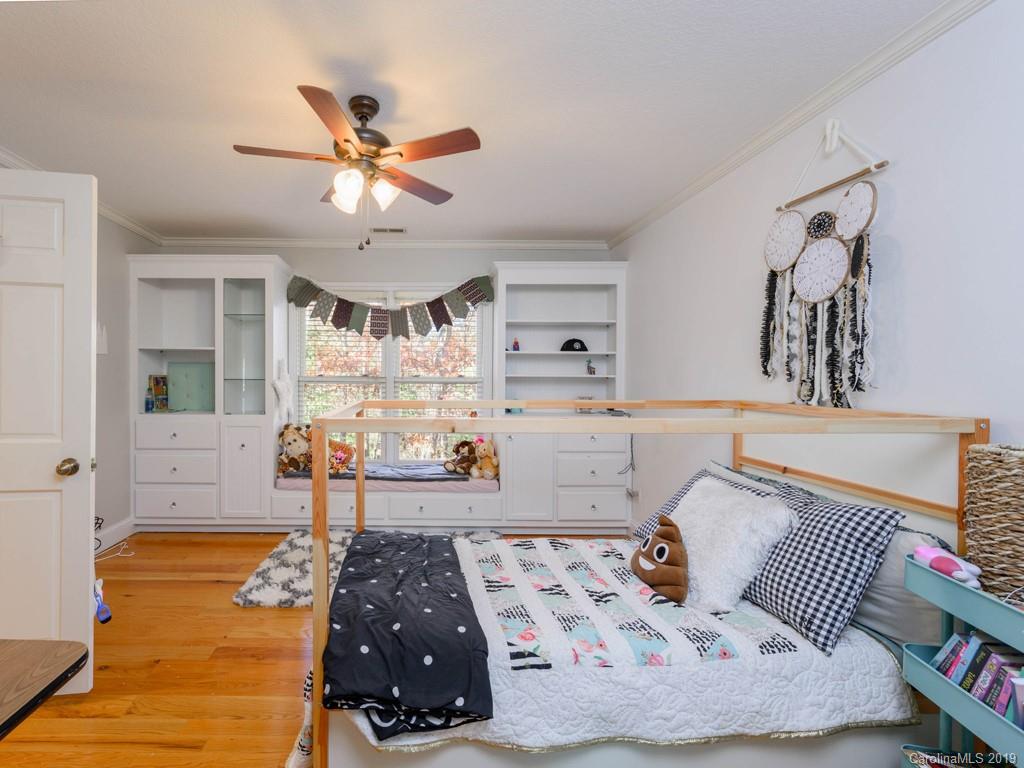 27 Franklin Farm Road Fletcher, NC 28732 - Photo 30 of 48 Gallery Image 30
