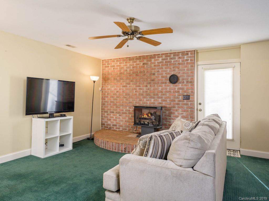27 Franklin Farm Road Fletcher, NC 28732 - Photo 39 of 48 Gallery Image 39