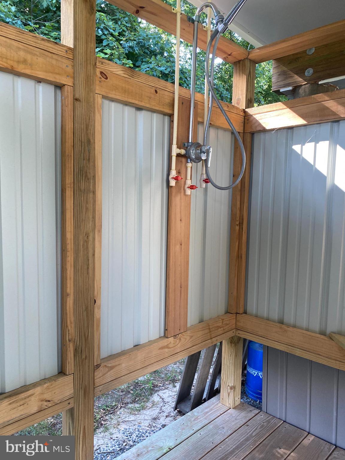 31033 Boatyard Road, Unit 1 Ocean View, DE 19970 - Photo 21 of 24 Inside o/d shower