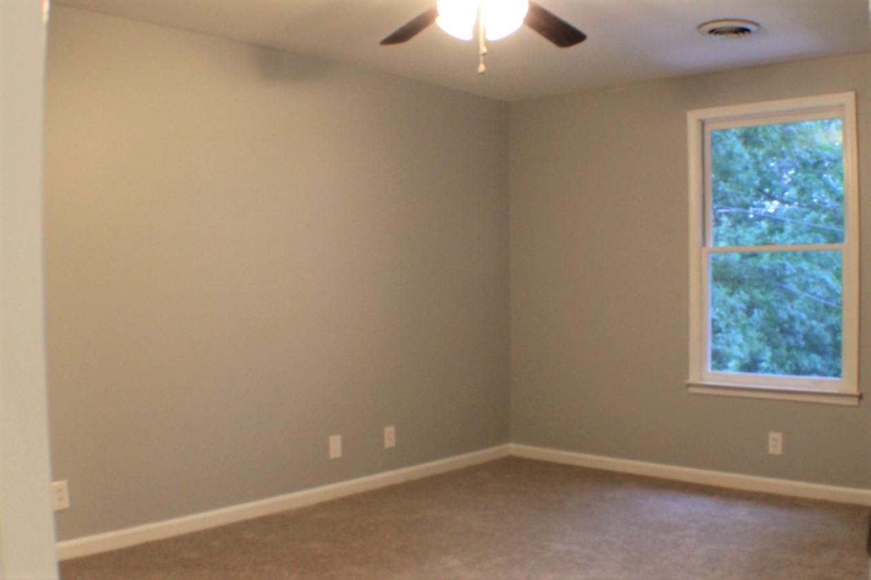 1635 Bevard Road Clarksville, TN 37042 - Photo 16 of 21 Gallery Image 16