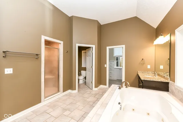 $965,000 | 13584 Creekridge Lane, Fishers, IN 46055