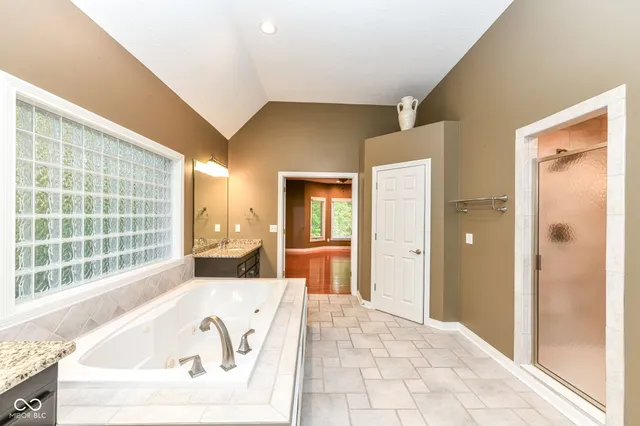 $965,000 | 13584 Creekridge Lane, Fishers, IN 46055