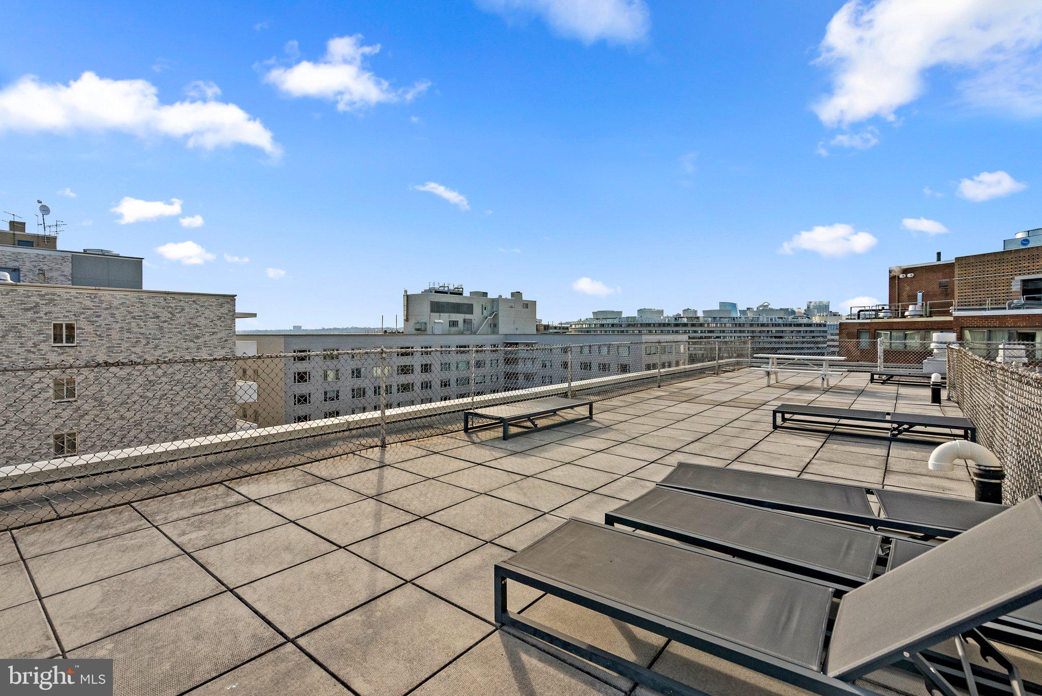 2401 H Street Northwest, Unit 208 Washington, DC 20037 - Photo 20 of 24