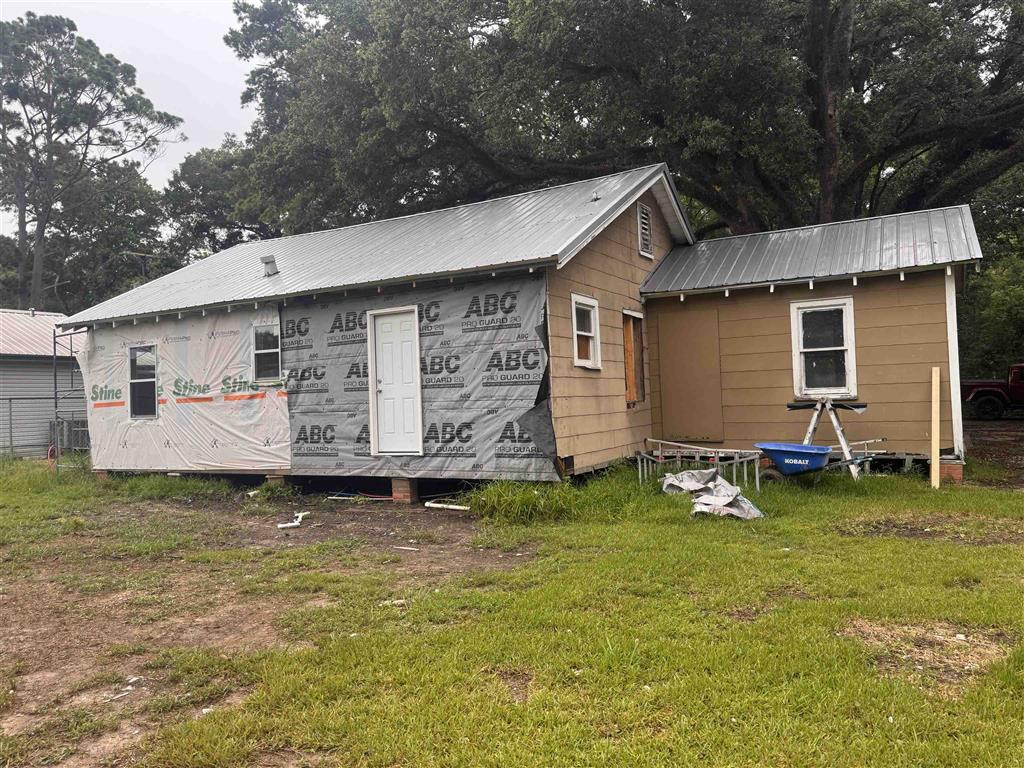 209 Hewitt Street, Unit 1 Welsh, LA 70591 - Photo 5 of 11