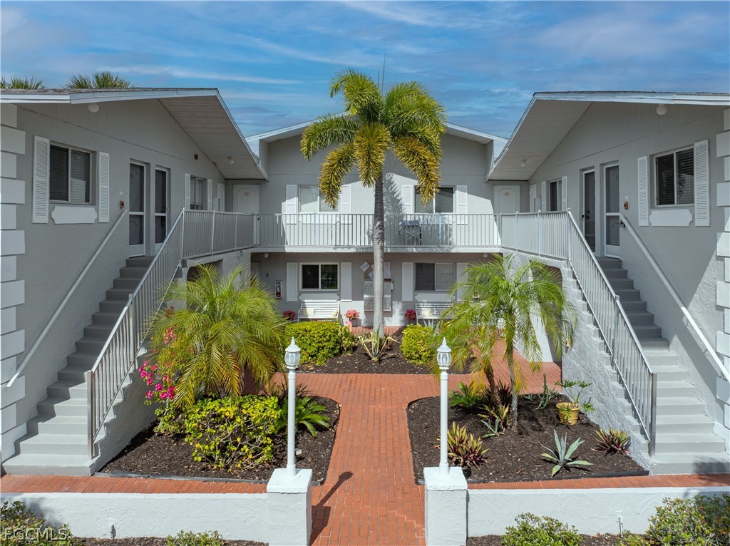 8141 Country Road, Unit 202 Fort Myers, FL 33919 - Photo 3 of 22