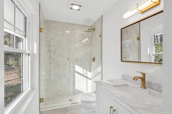 $1,995,000 | 471 A Woodbury Road, Unit A, Cold Spring Harbor, NY 11724