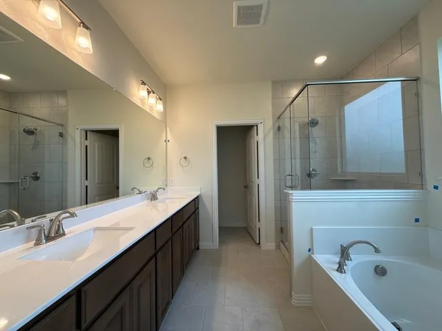 $485,100 | 148 Oak Grv Way, Springtown, TX 76082