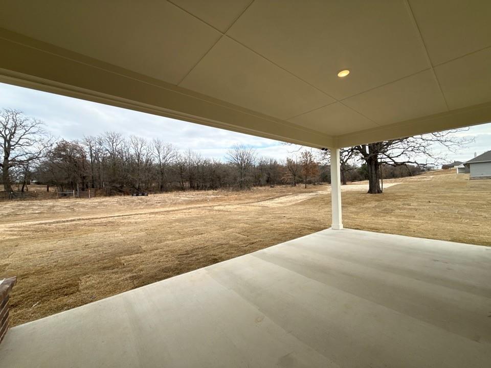 148 Oak Grv Way Springtown, TX 76082 - Photo 10 of 12