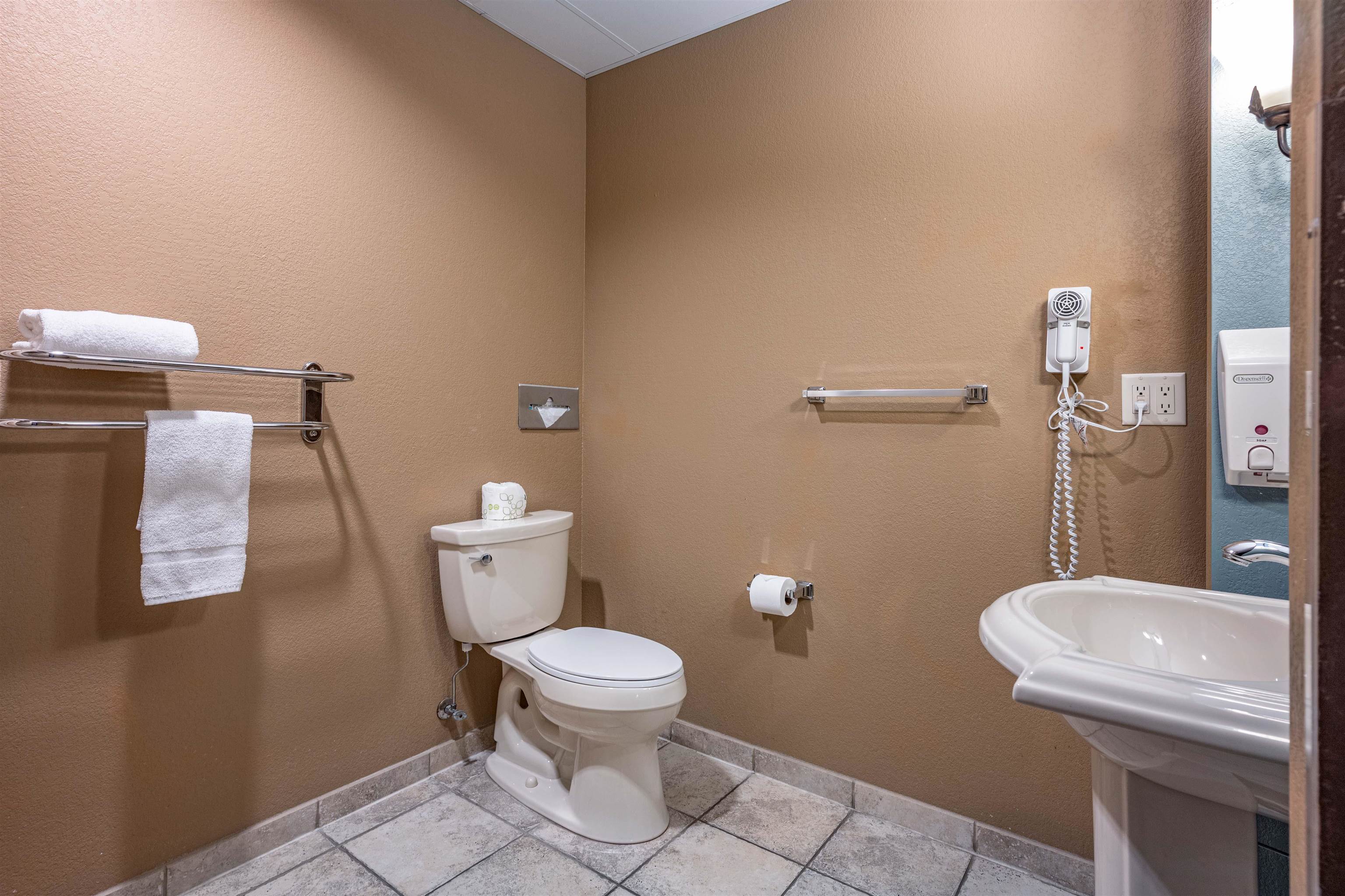 2411 River, Unit 2359 Wisconsin Dells, WI 53965 - Photo 23 of 52