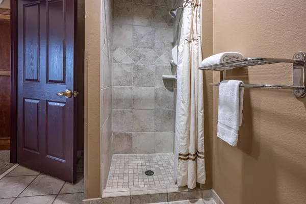 $214,900 | 2411 River, Unit 2359, Wisconsin Dells, WI 53965