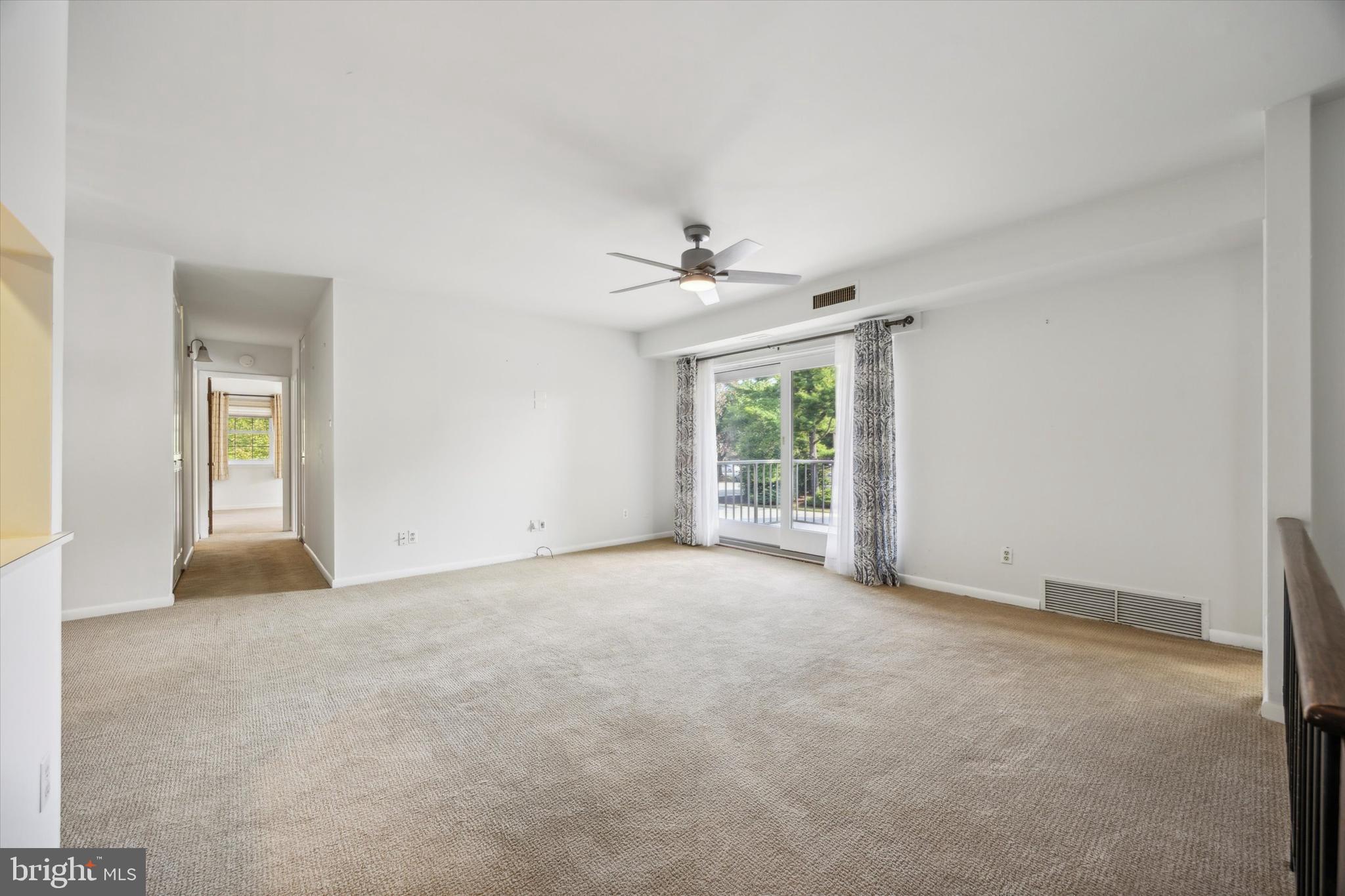 226 Old Forge Crossing, Unit 226 Devon, PA 19333 - Photo 3 of 25